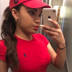 Meet your Posher, Carolina